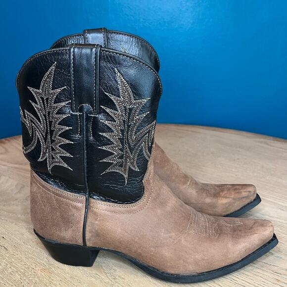 Tony Lama Vintage Suede Western Boots Pointy Toe Block Heel Women’s Size 6.5 - Picture 2 of 12